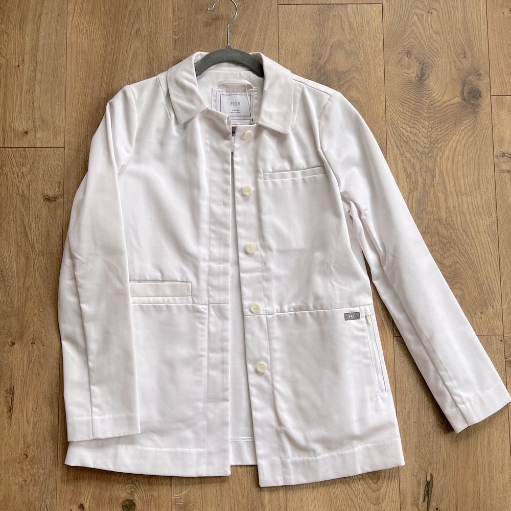 NWT Figs lab coat